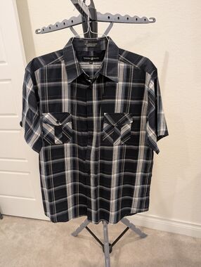 Men's Beverly Polo Club XL Short Sleeve Black And White Checkered Button Shirt
